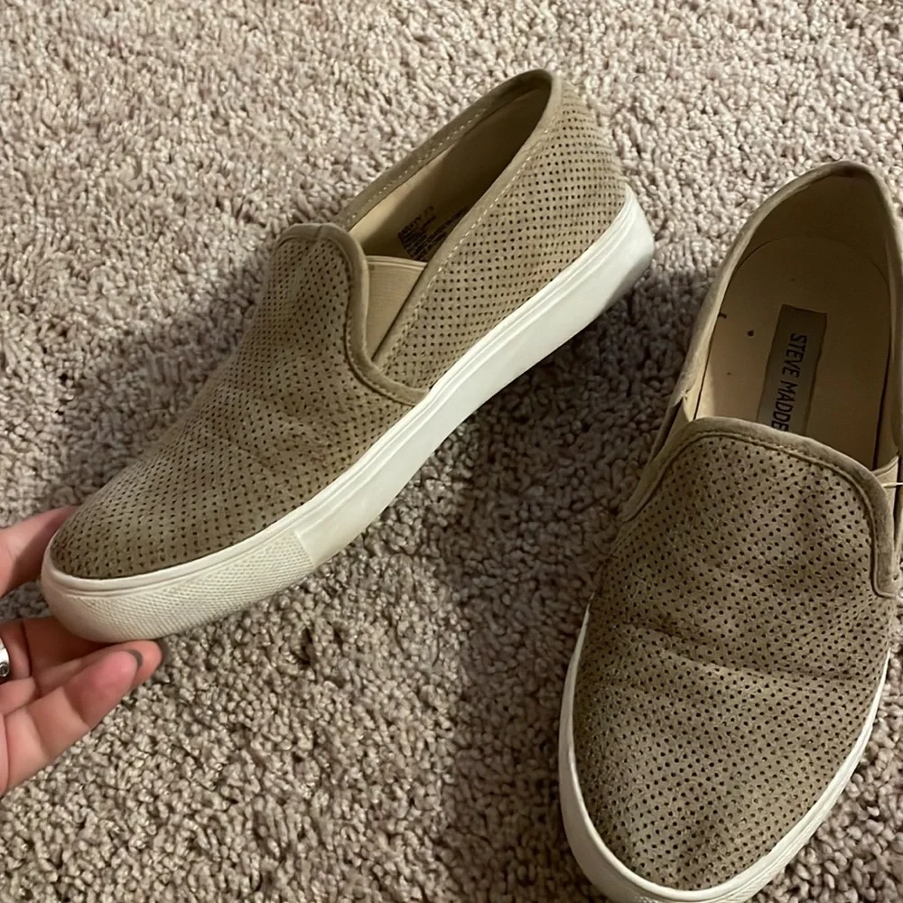 Steve Madden shoes - Picture 2 of 2